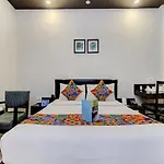 Hotel Rockland Panchsheel Enclave