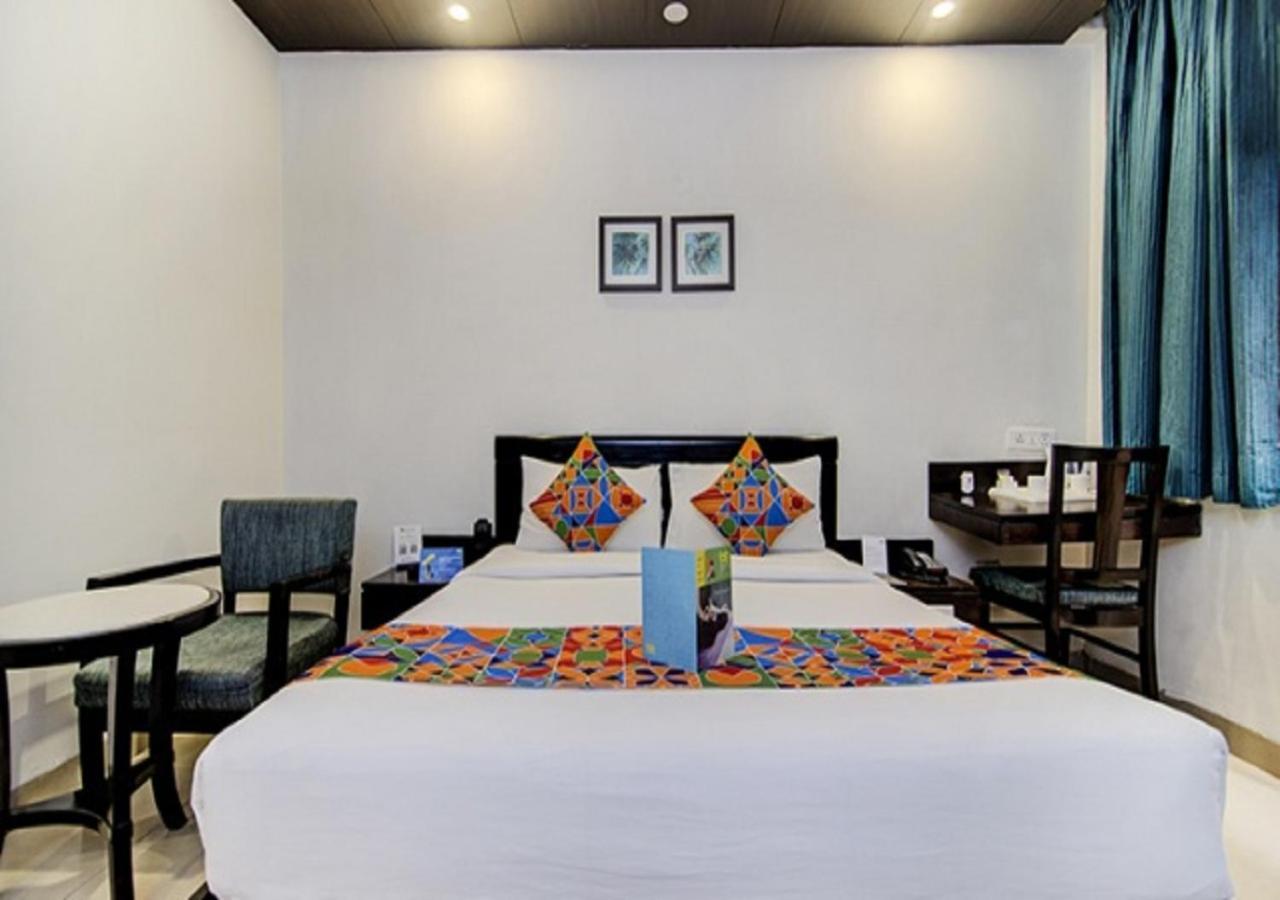 Rockland Panchsheel Enclave Hotel New Delhi